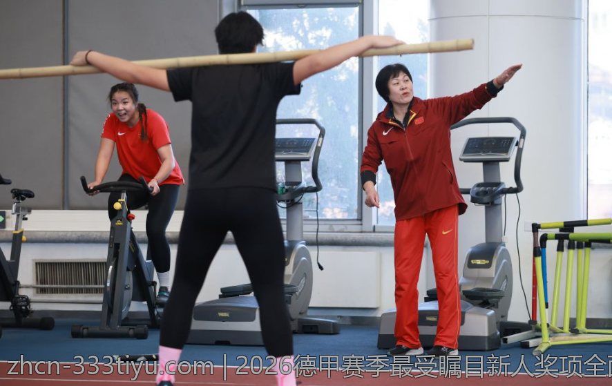 2026德甲赛季最受瞩目新人奖项全面盘点